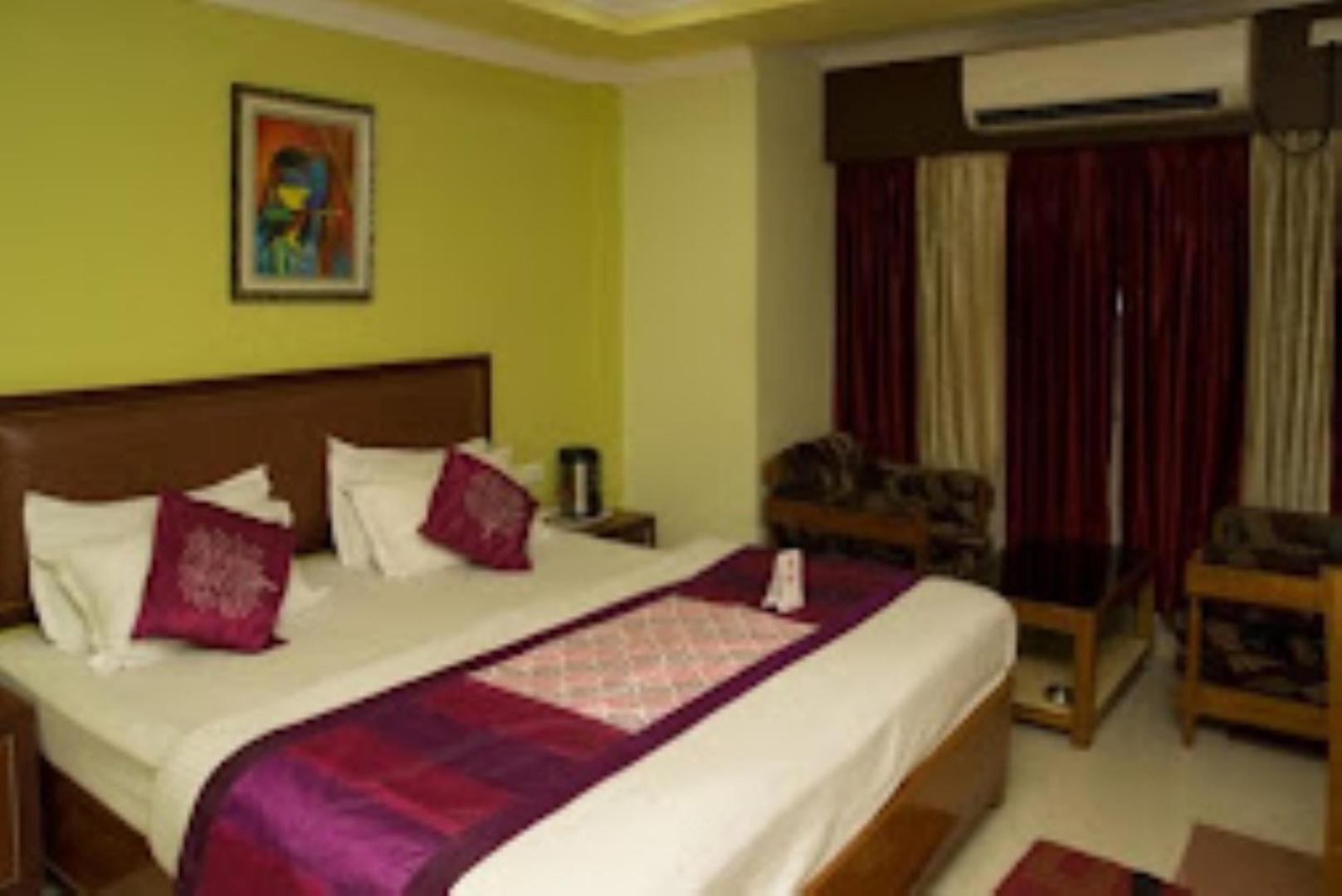 Gokul Plaza Hotel Bhubaneswar Ngoại thất bức ảnh